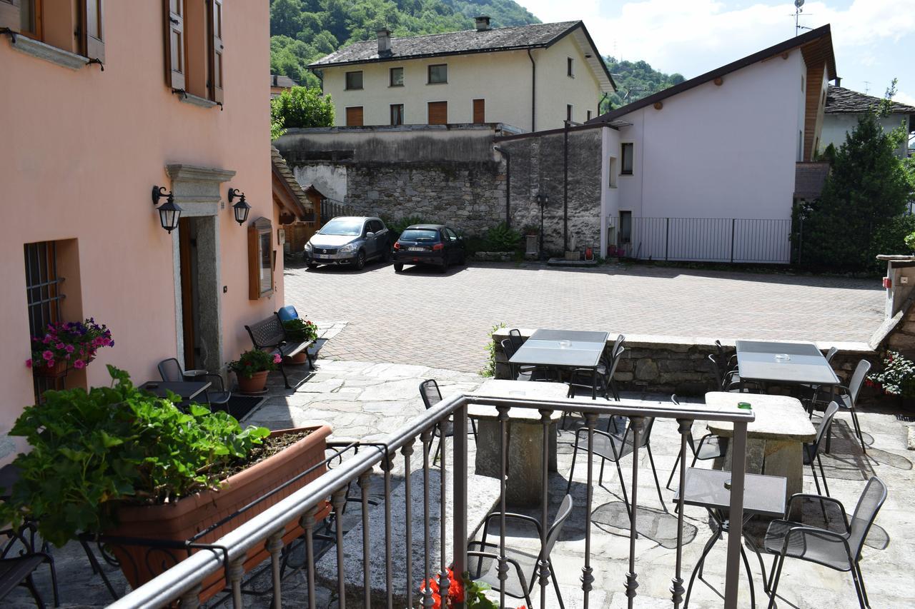 Italo-Svizzero Hotel Chiavenna Bagian luar foto