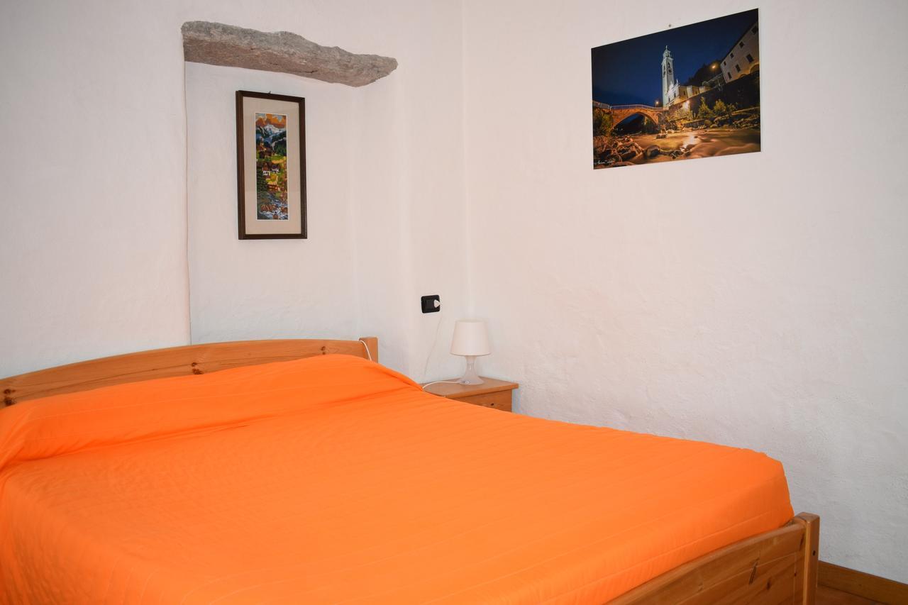Italo-Svizzero Hotel Chiavenna Bagian luar foto