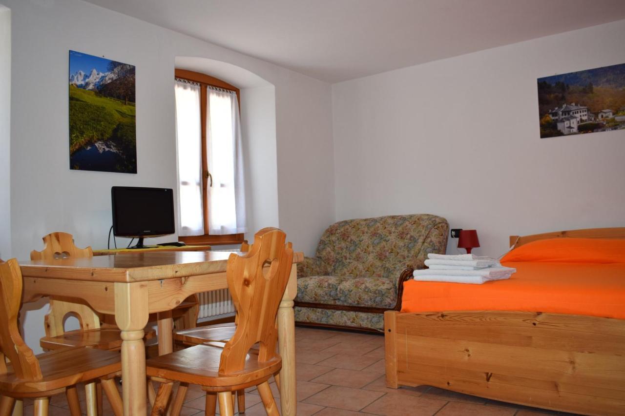 Italo-Svizzero Hotel Chiavenna Bagian luar foto