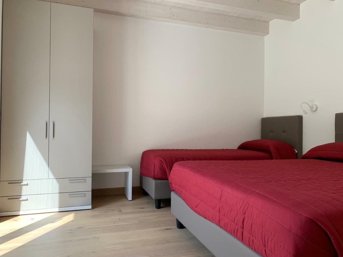 Italo-Svizzero Hotel Chiavenna Bagian luar foto