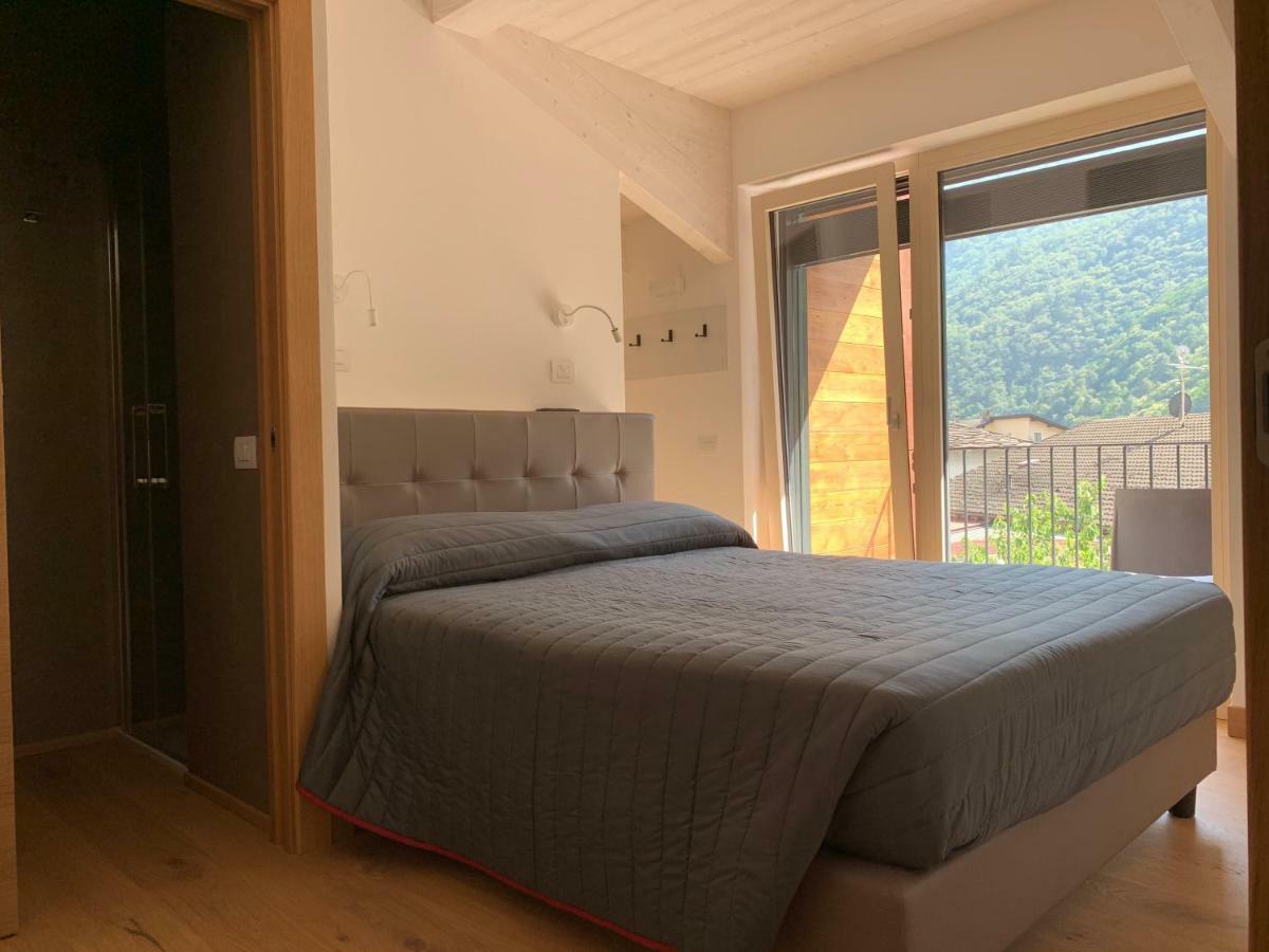 Italo-Svizzero Hotel Chiavenna Bagian luar foto