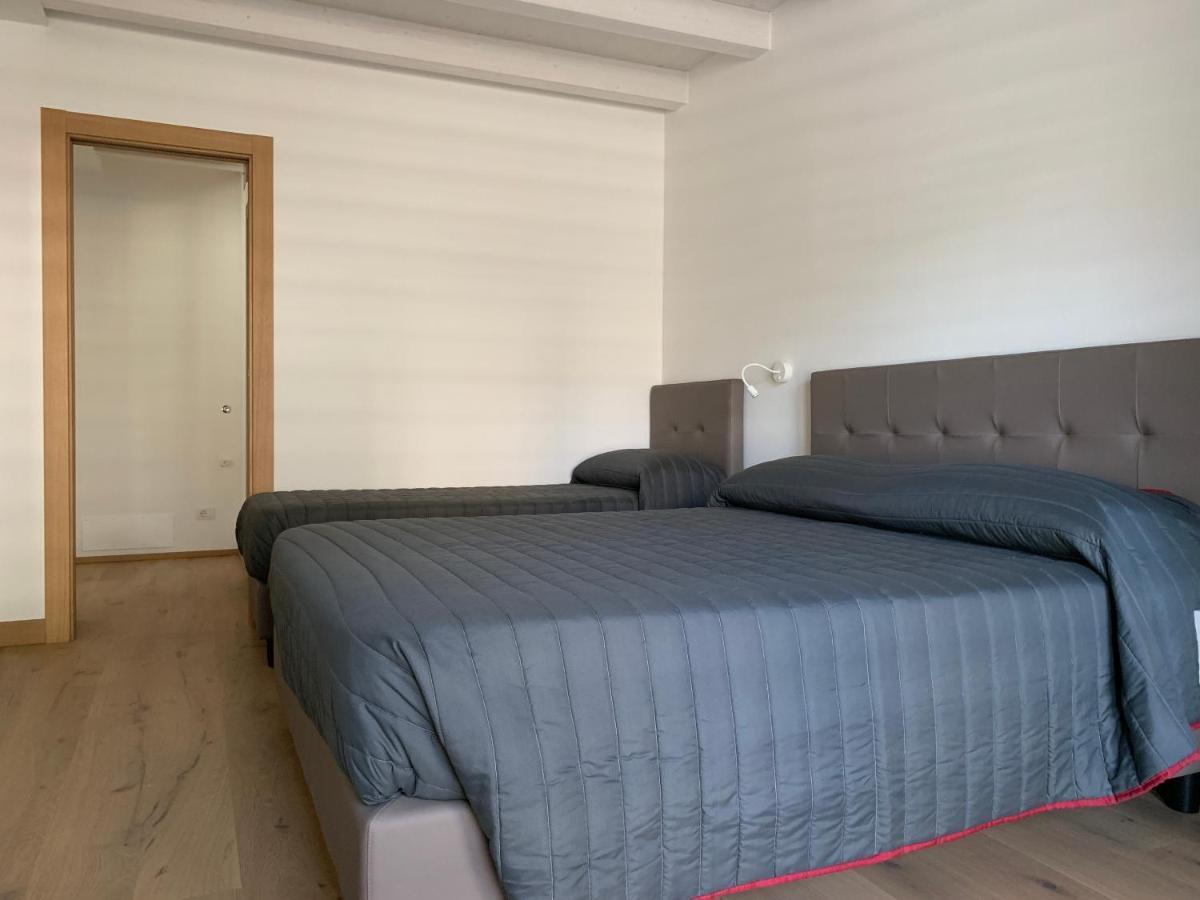 Italo-Svizzero Hotel Chiavenna Bagian luar foto